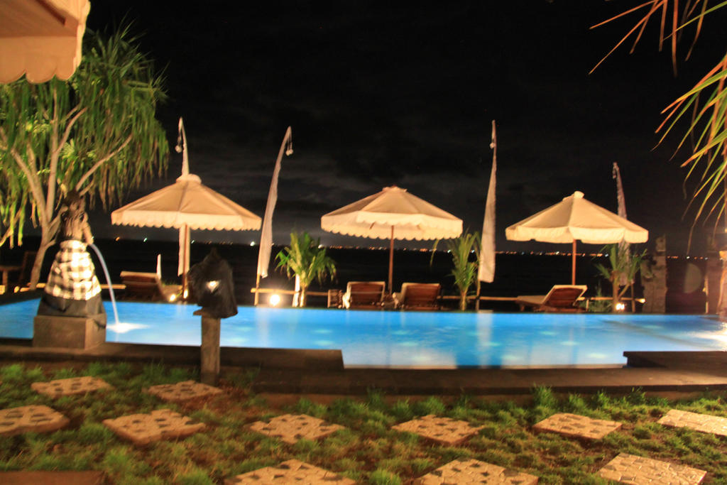 Twilight Ceningan Hotel Lembongan Exterior foto